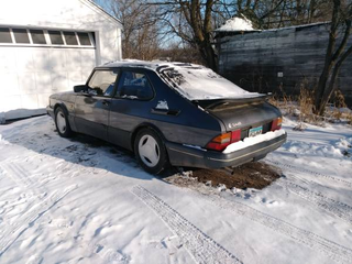 Illustration for article titled Will One of You Crazy Kids Save this Saab Please.